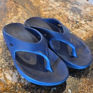 OOFOS Blue Women's Sandals